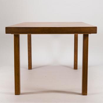Carl Gustaf Hiort af Ornäs, CARL GUSTAF HIORT AF ORNÄS, A mid 20th century 'Näyttely Senior' dining table for HMN Huonekalu Mikko Nupponen. Finland.