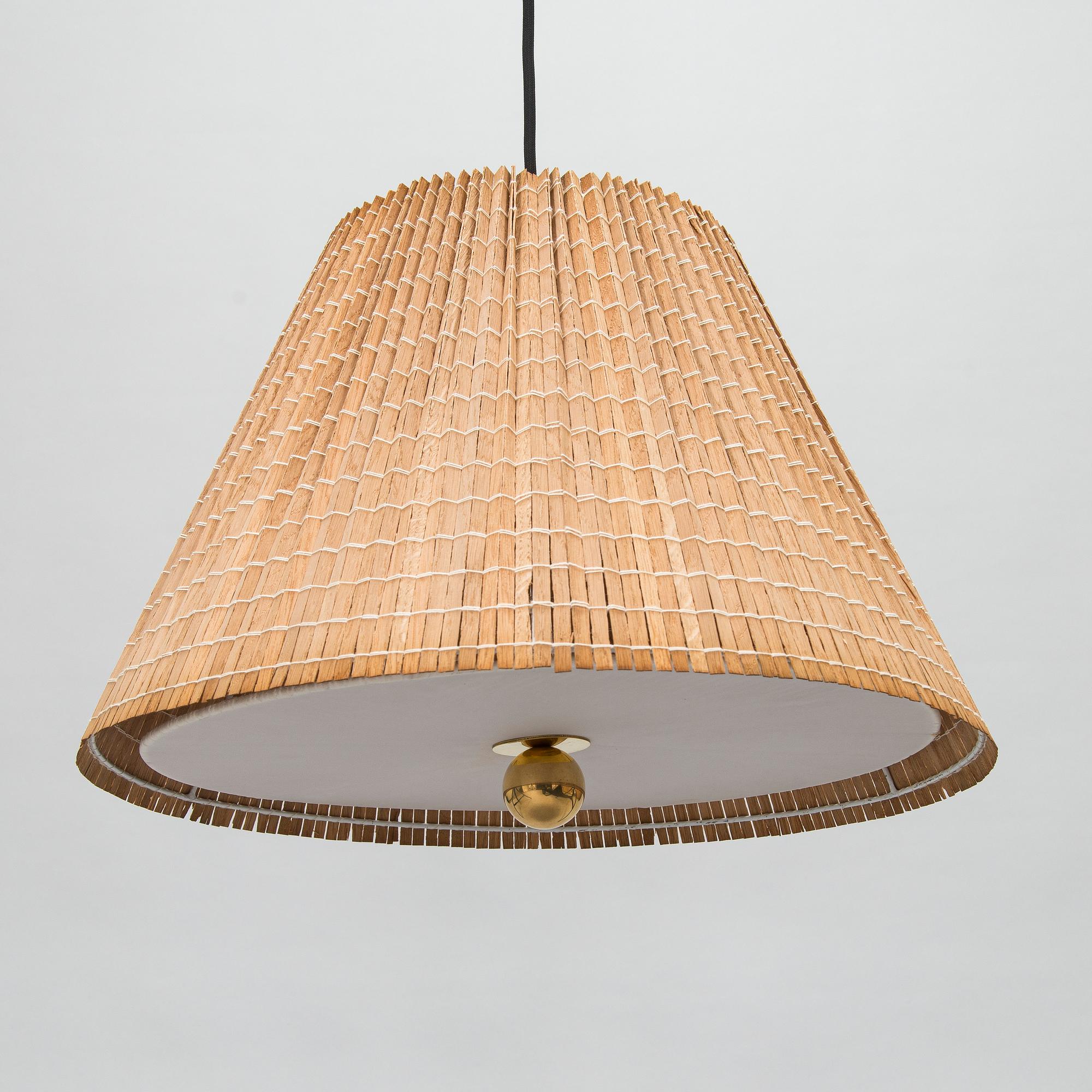 Paavo Tynell, taklampa, modell 1968 Taito 1900-talets mitt.