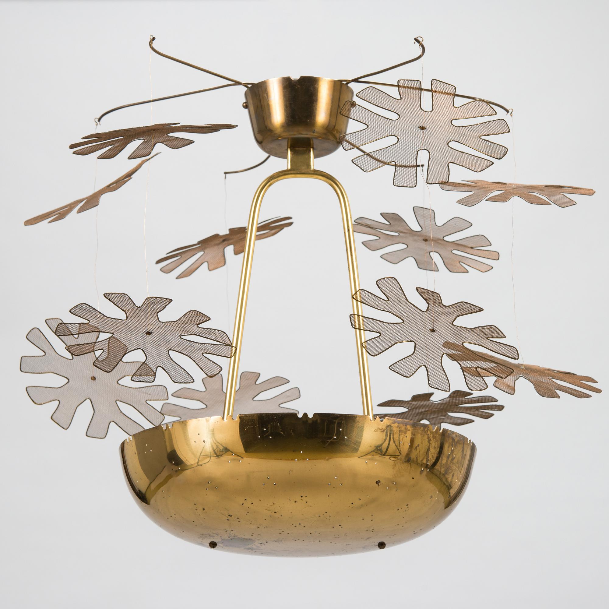 Paavo Tynell, a mid-20th-century 'Snowflake' chandelier for Taito.