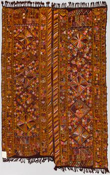 A rug/wall textile from Irak, ca 263 x 170 cm.