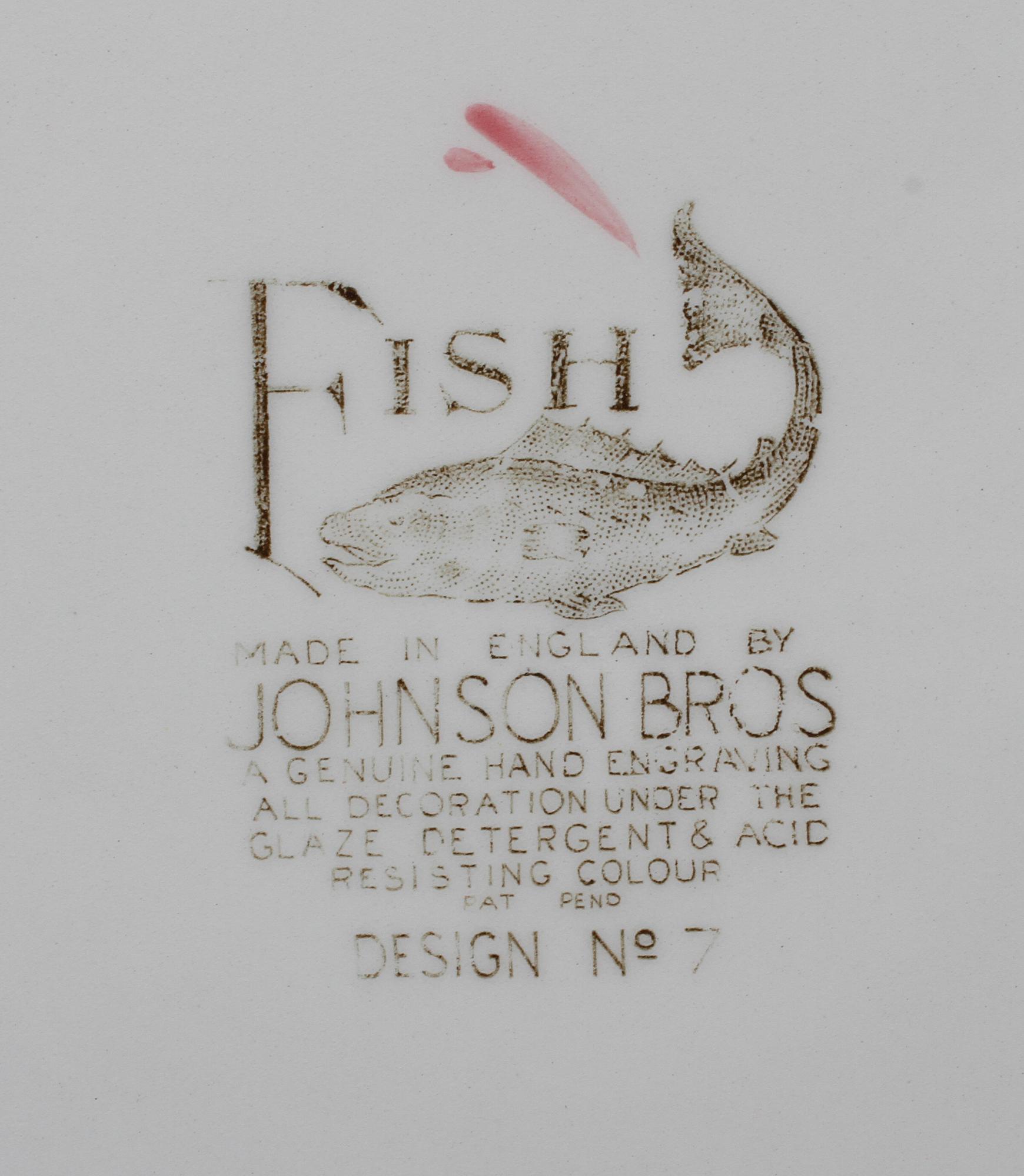 TALLRIKAR, FAT OCH SÅSSNIPA, 10 delar, "Fish", flintgods, Johnson Bros, England, 1900-talets andra hälft.