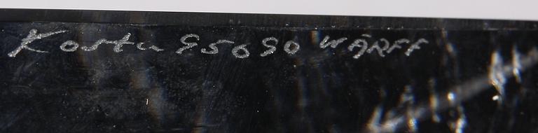 SKULPTUR samt TÄNDARE, glas, Göran Wärff. Kosta. Sign.