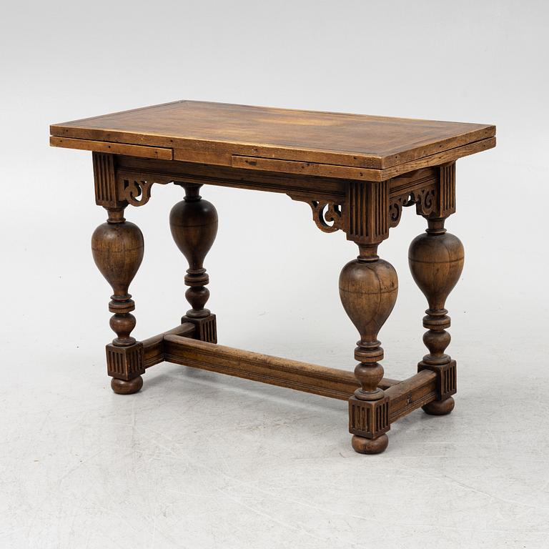 A Baroque table, 18th Century.