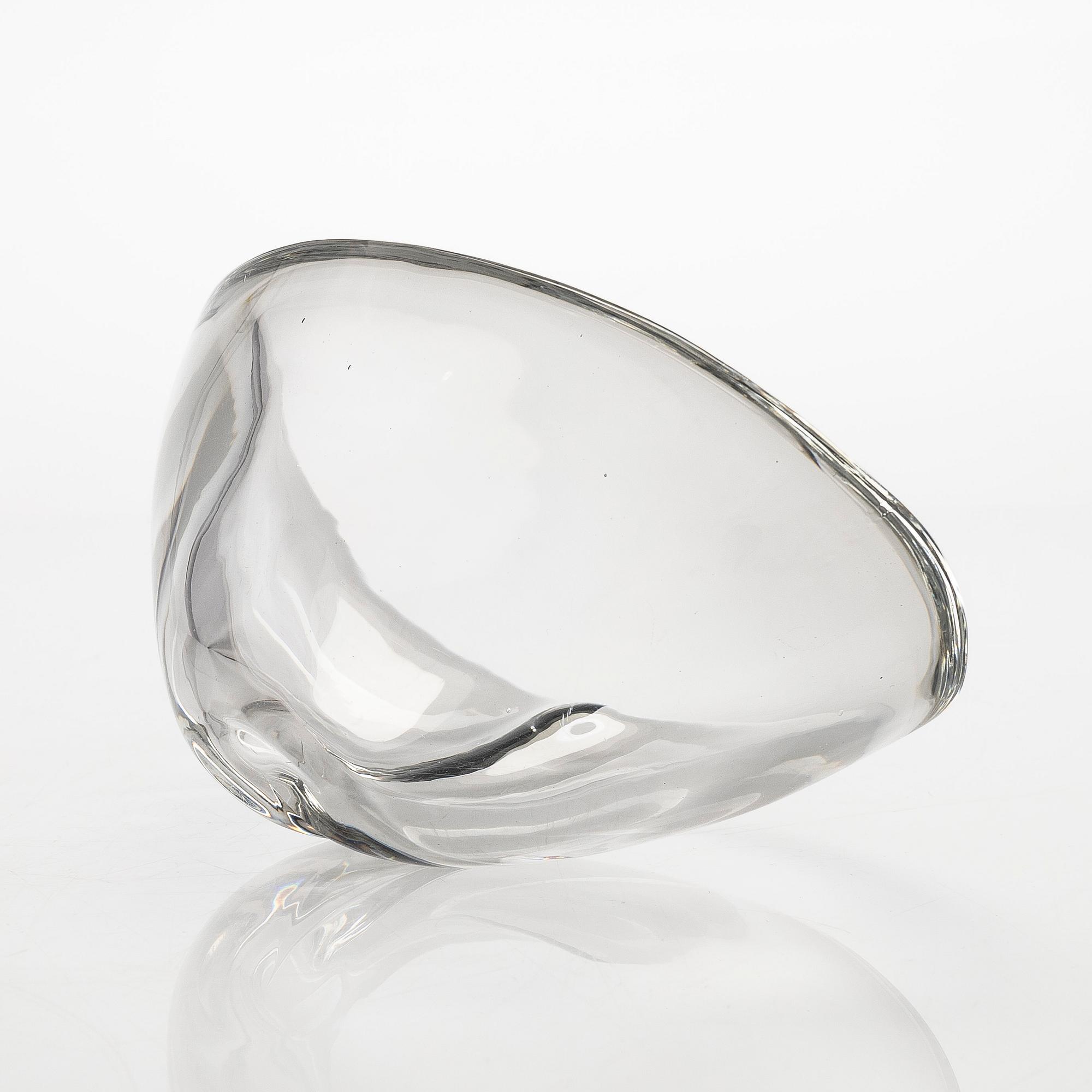Tapio Wirkkala, a model '3357' glass bowl, signed Tapio Wirkkala - Iittala -55.