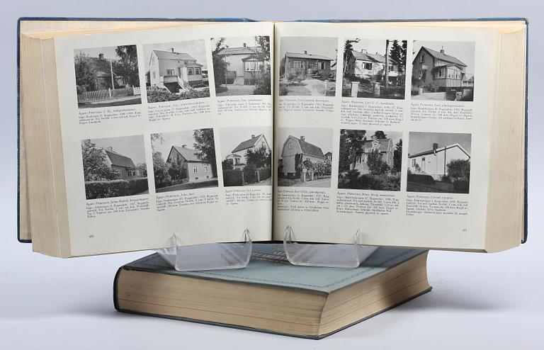 BÖCKER, "Villabebyggelse i ord och bild", 2 band, 1942 resp 1944.