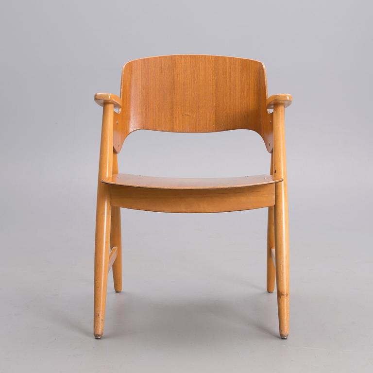 An armchair "Status" for Keravan Puusepäntehdas, Stockmann, Finland mid 20th century.