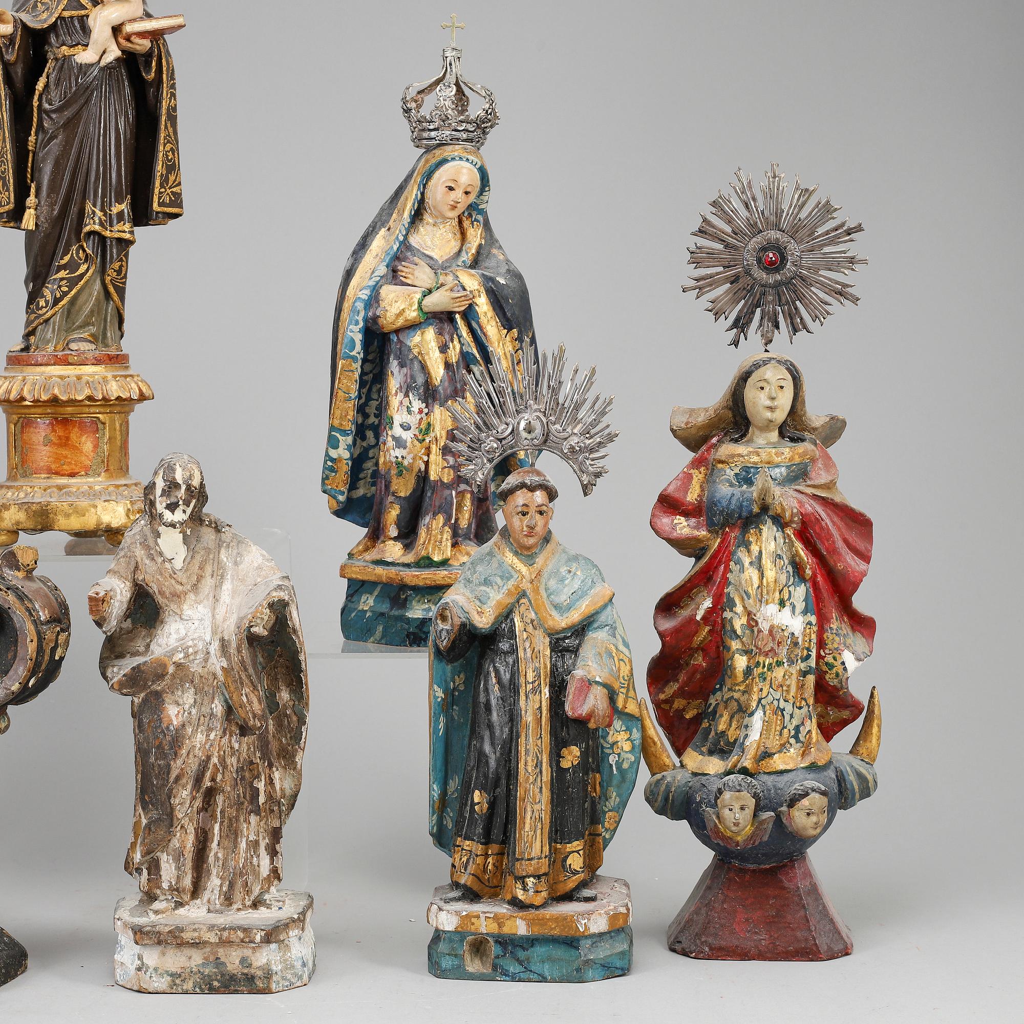 7 wooden figures, 18/19th Century.