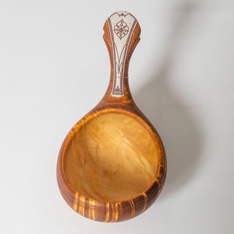 Erik Fankki, a drinking vessle, signed and dated 2003.