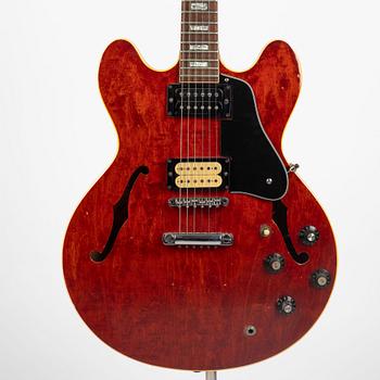 Gibson "ES-335 TDC", semi-acoustic electric guitar, USA, 1967.