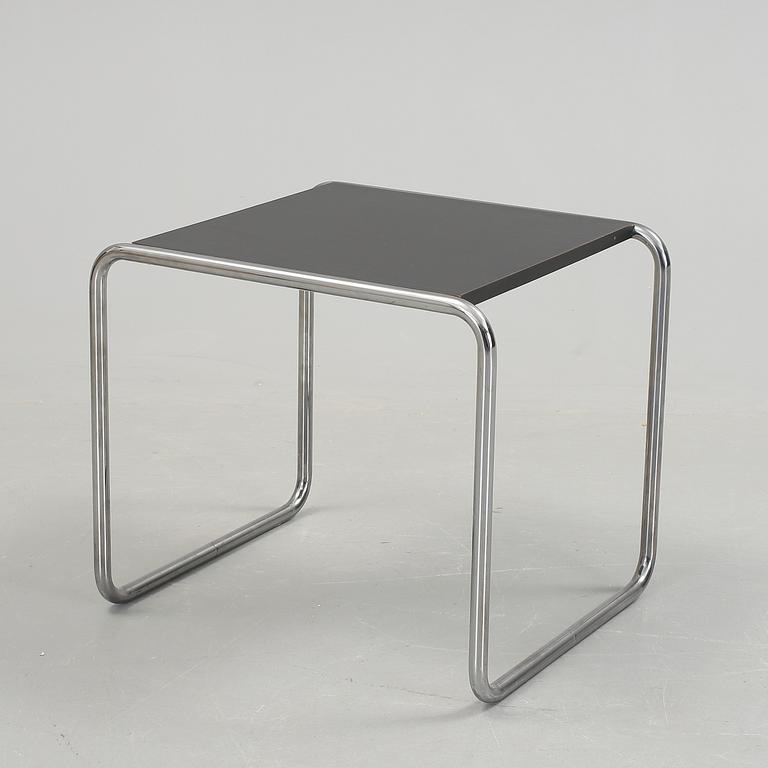 SIDOBORD, Thonet, 2000-tal.