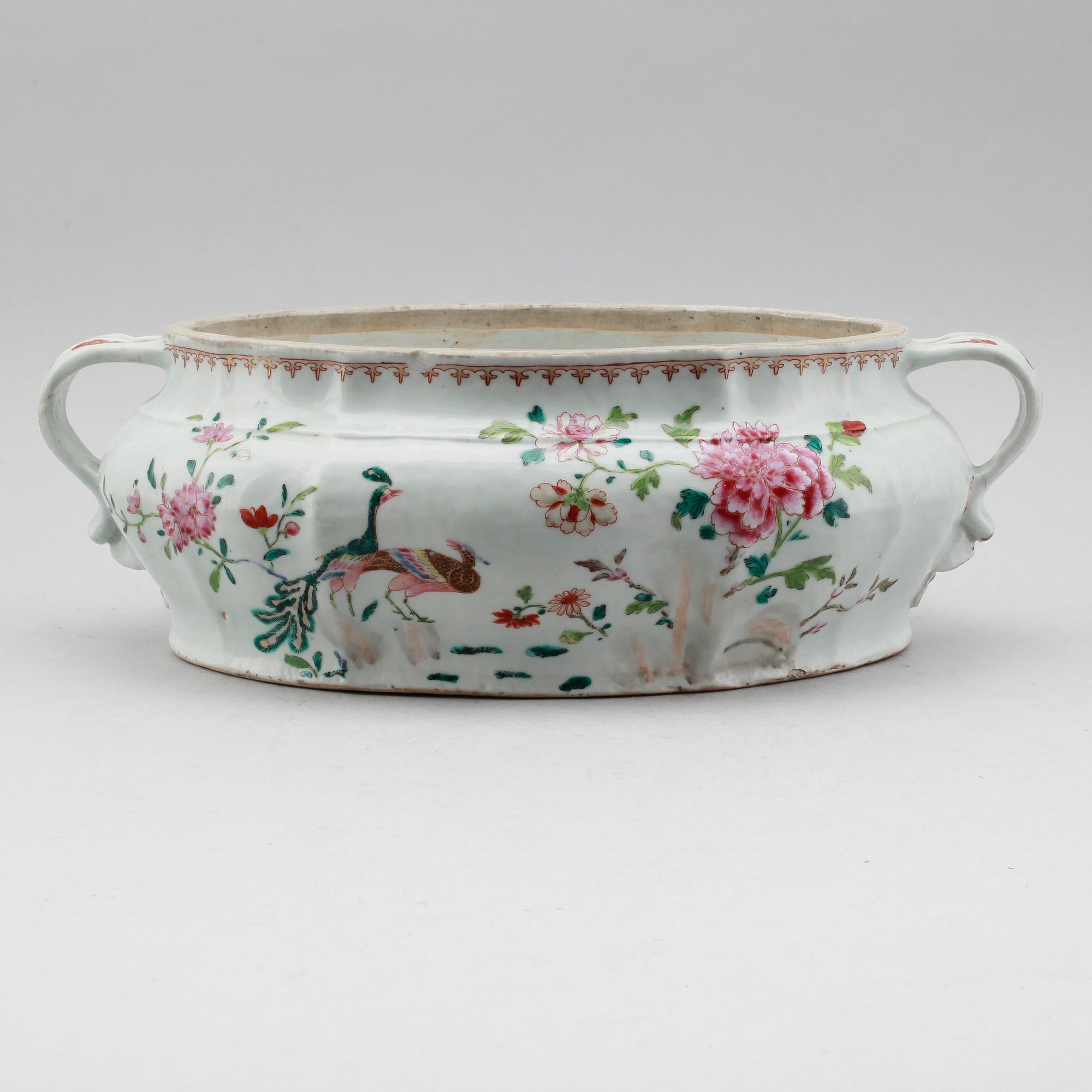 TERRIN, porslin, Kina, Qianlong 1736-1795.
