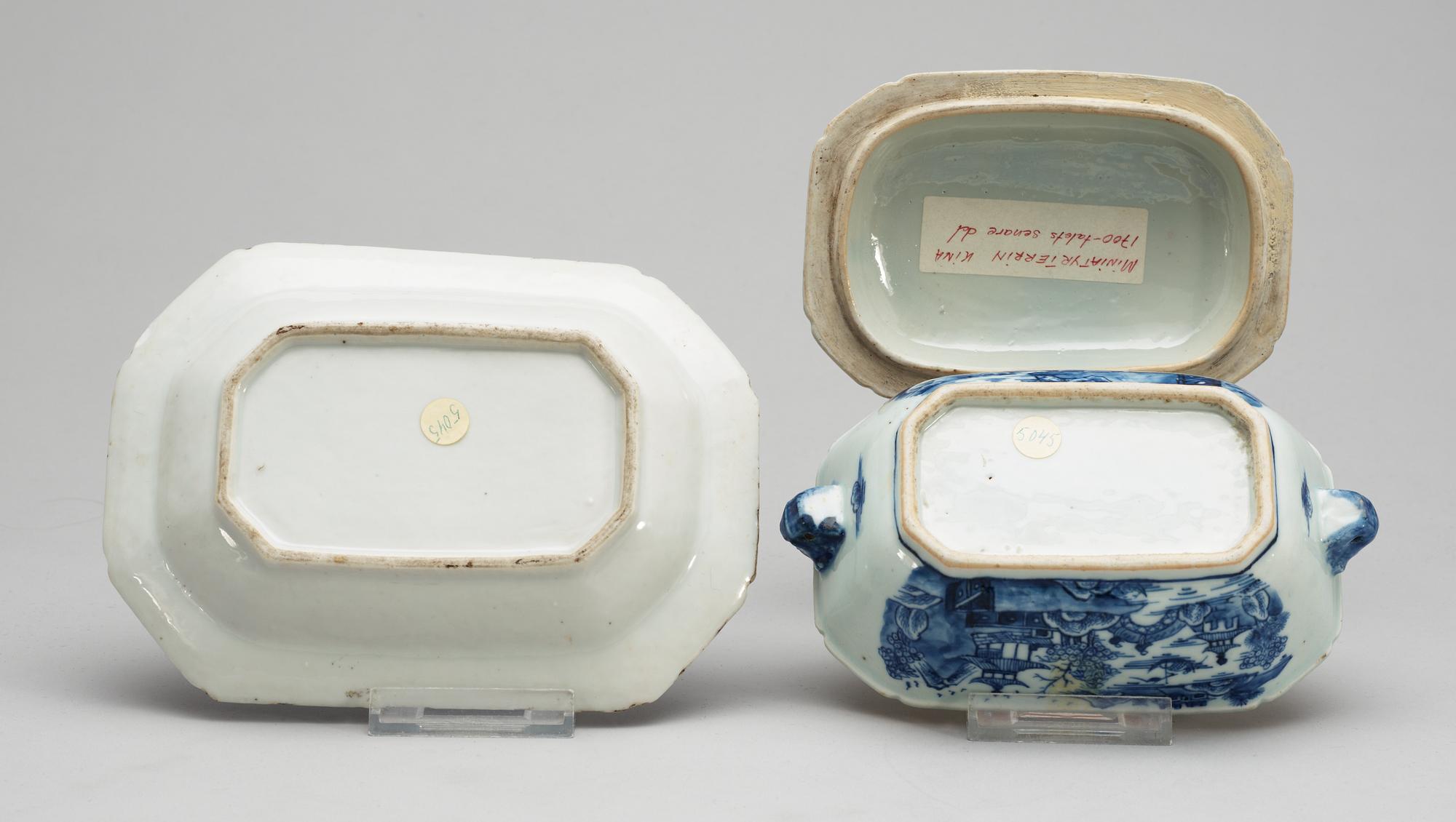 SMÖRTERRIN med LOCK och FAT, kompaniporslin Qing dynastin, Qianlong (1736-95).