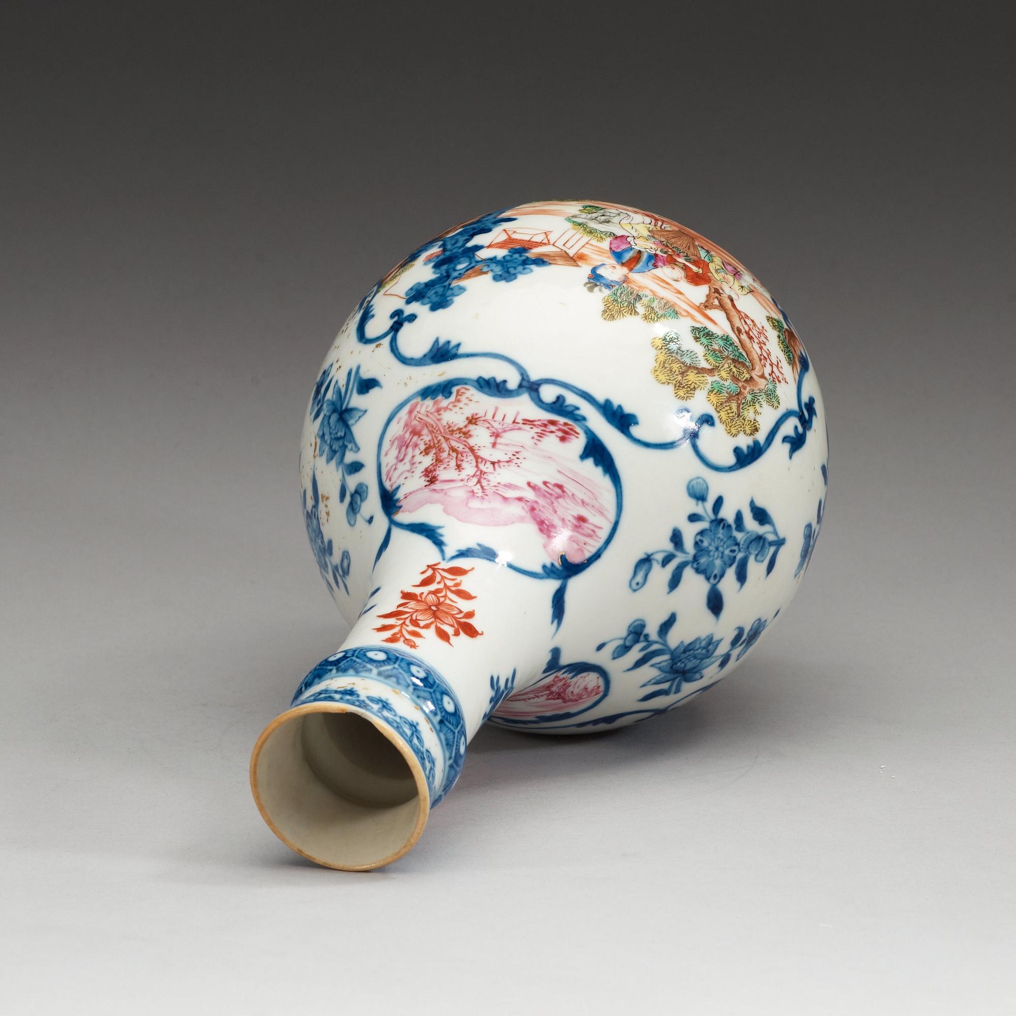 A famille rose vase, Qing dynasty, Qianlong (1736-95).