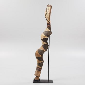 A sculpture, "a-Mantsho-ña-Tshol", reportedly from Baga, Senegal, from the second half of the 20:th century.