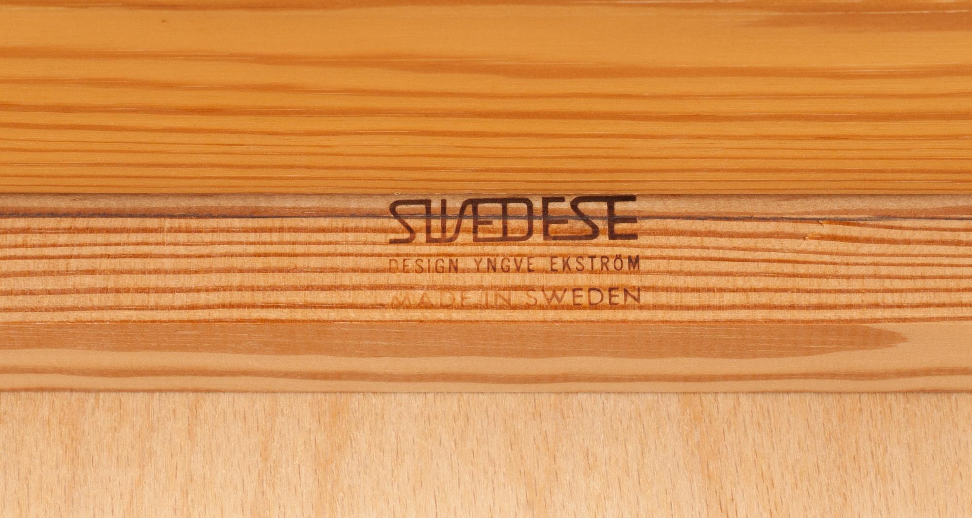 KARMSTOLAR, 4 st MED BORD. Swedese, design Yngve Ekström.