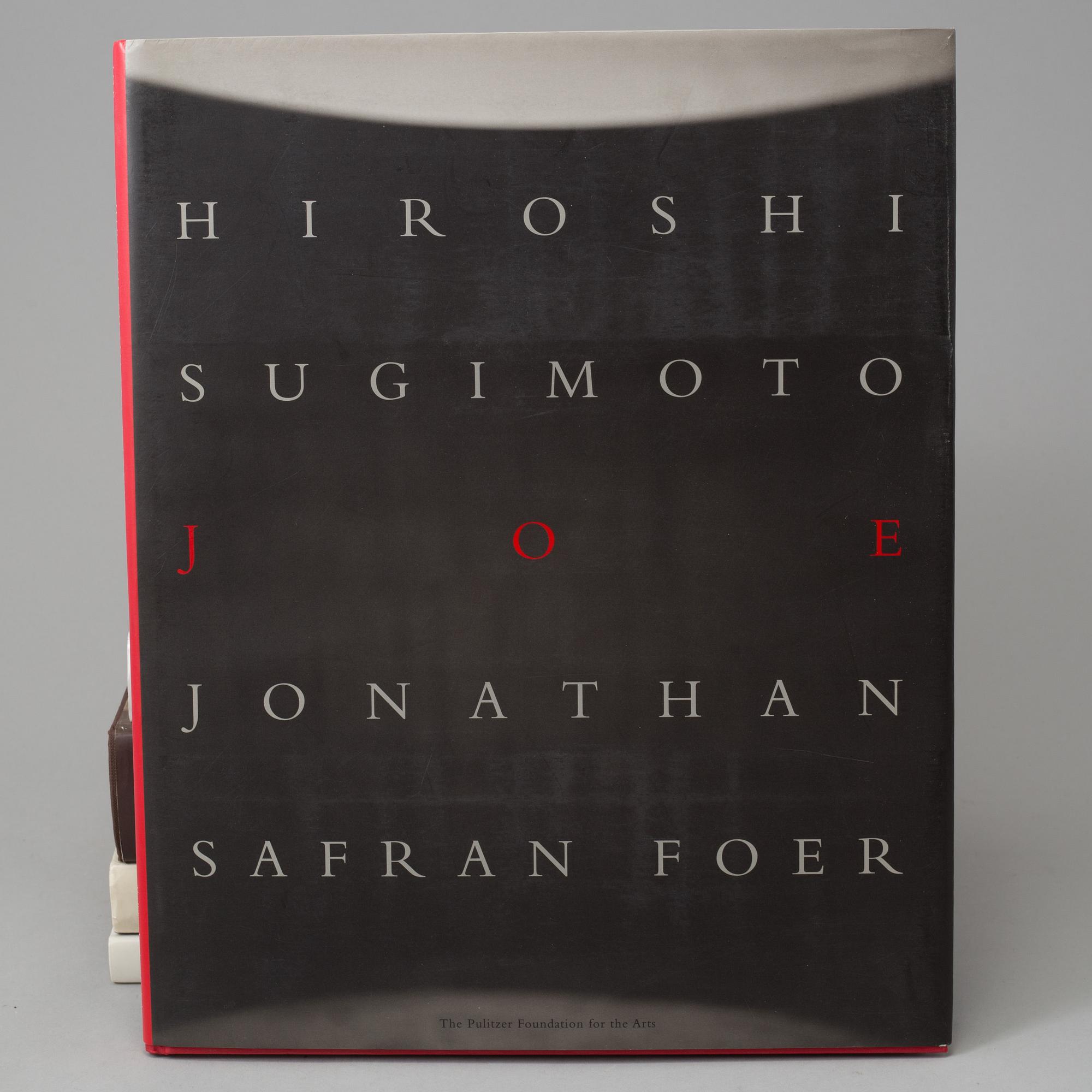 A set og 10 books, among othes , Andreas Gursky, 20th century.