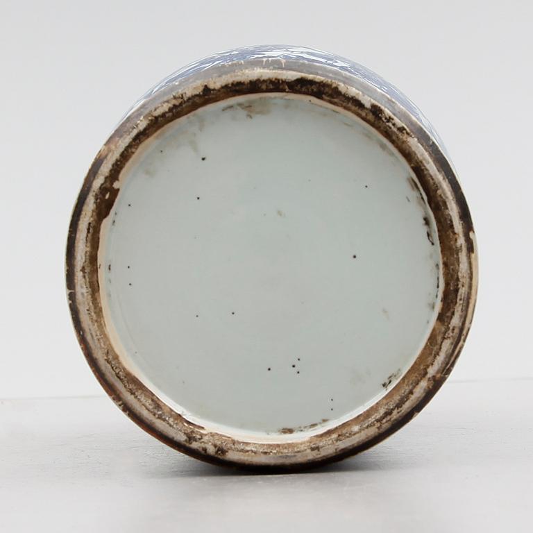 LOCKURNA, porslin, Kina, 1800-tal.