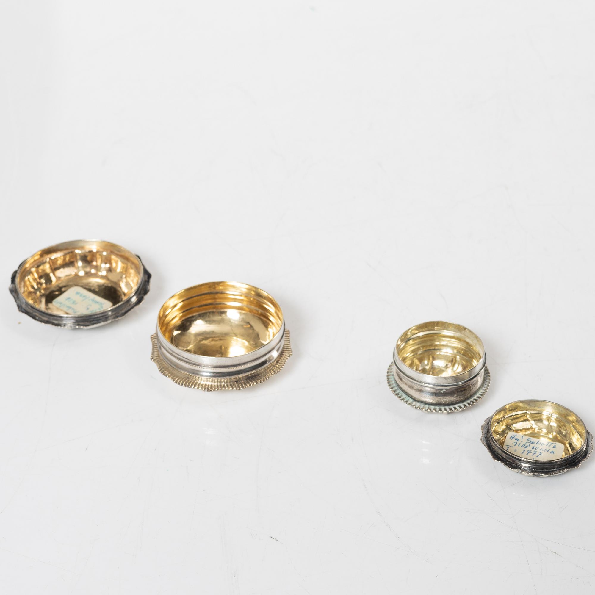 Kyrkdosor, 2 st, silver, Anders Schotte, Uddevalla 1777 och Johan Malmstedt, Göteborg 1816.