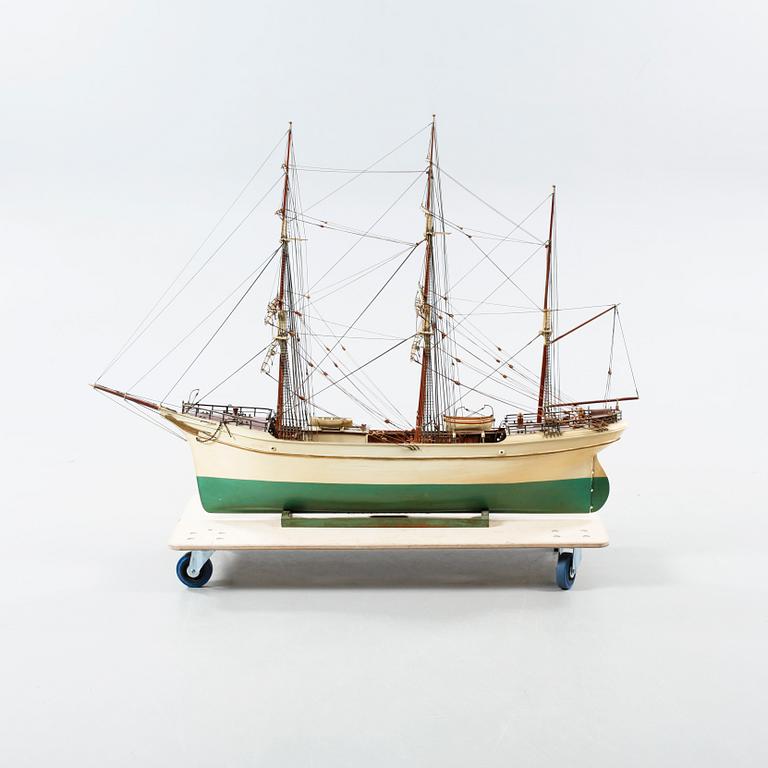 An early 20th century model of the ship 'Bohus'.