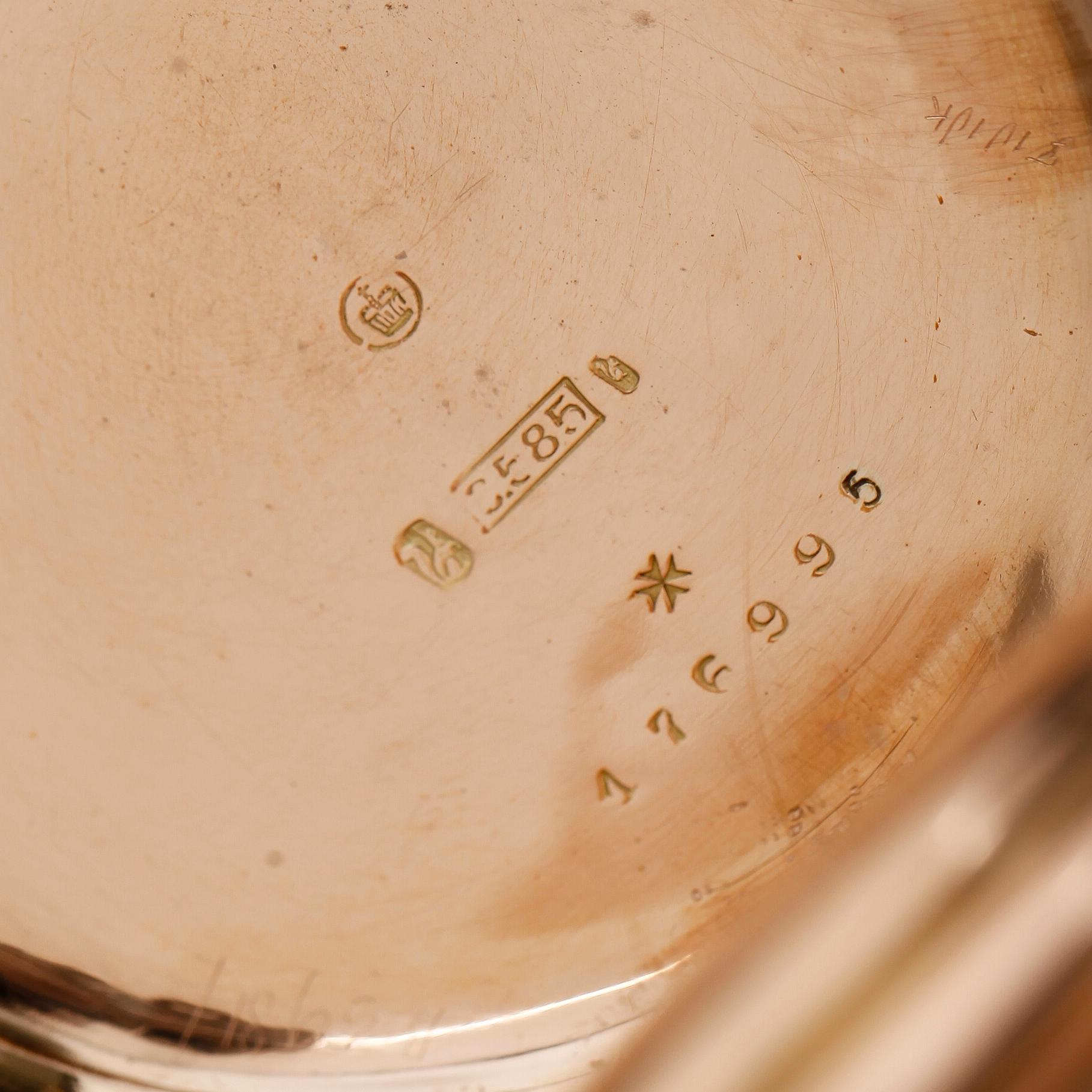 FICKUR, 14K guld, urverket märkt Vacheron & Constantin, 1900-talets första hälft.