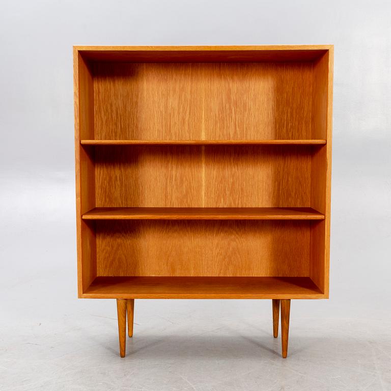 Hans J Wegner, A 1960s RY-möbler oak book case.