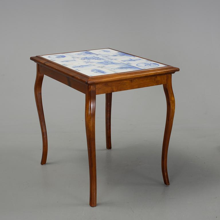 TEBORD, chippendale-stil, omkr 1900-talets mitt.