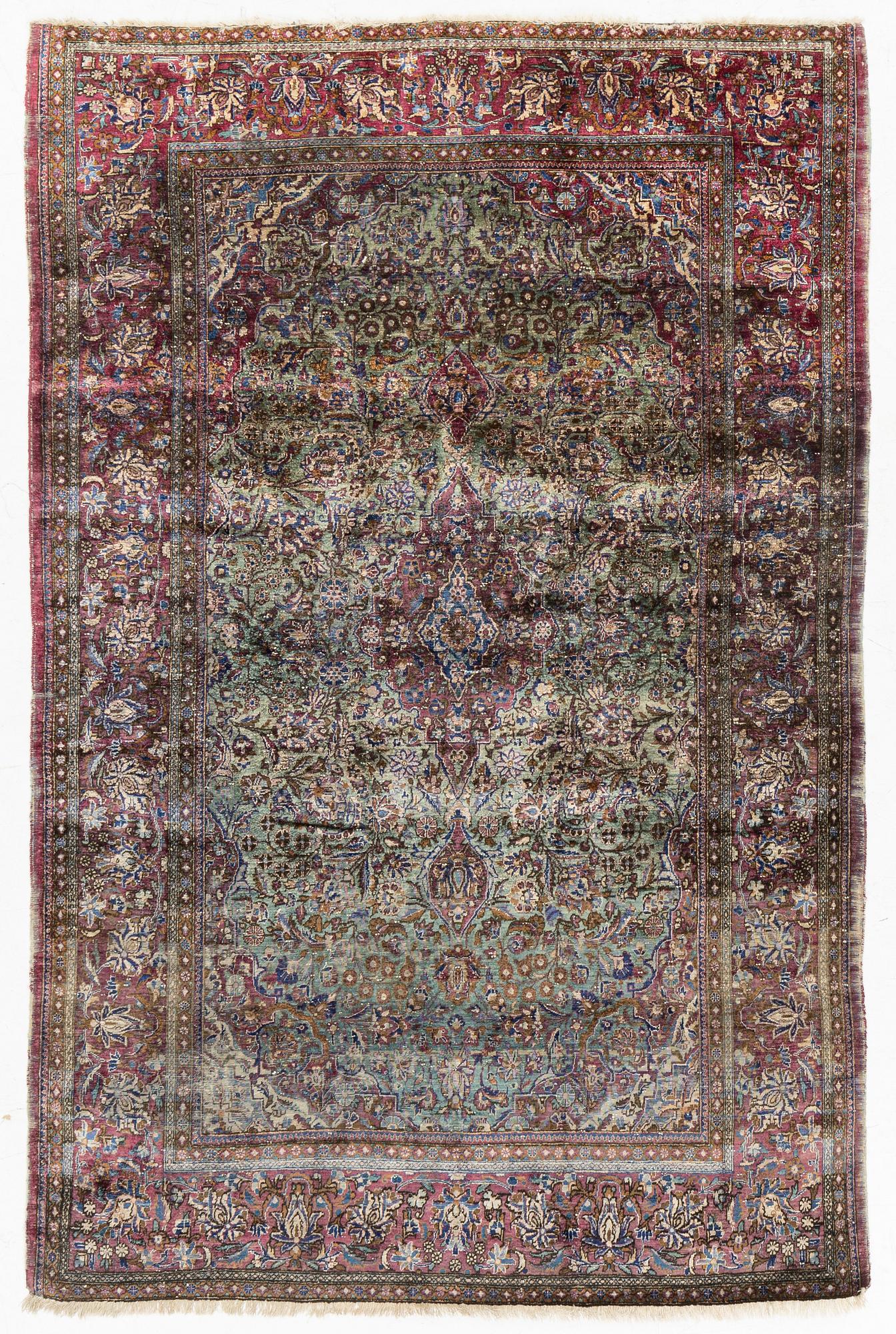 Matta, antik, silke Keshan, ca. 196 x 129 cm.