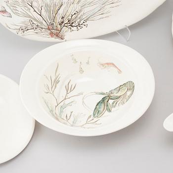 An earthenware tableware set of 16 pcs, "Fish" by Johnson Bros, England, from the second half of the 20th century.