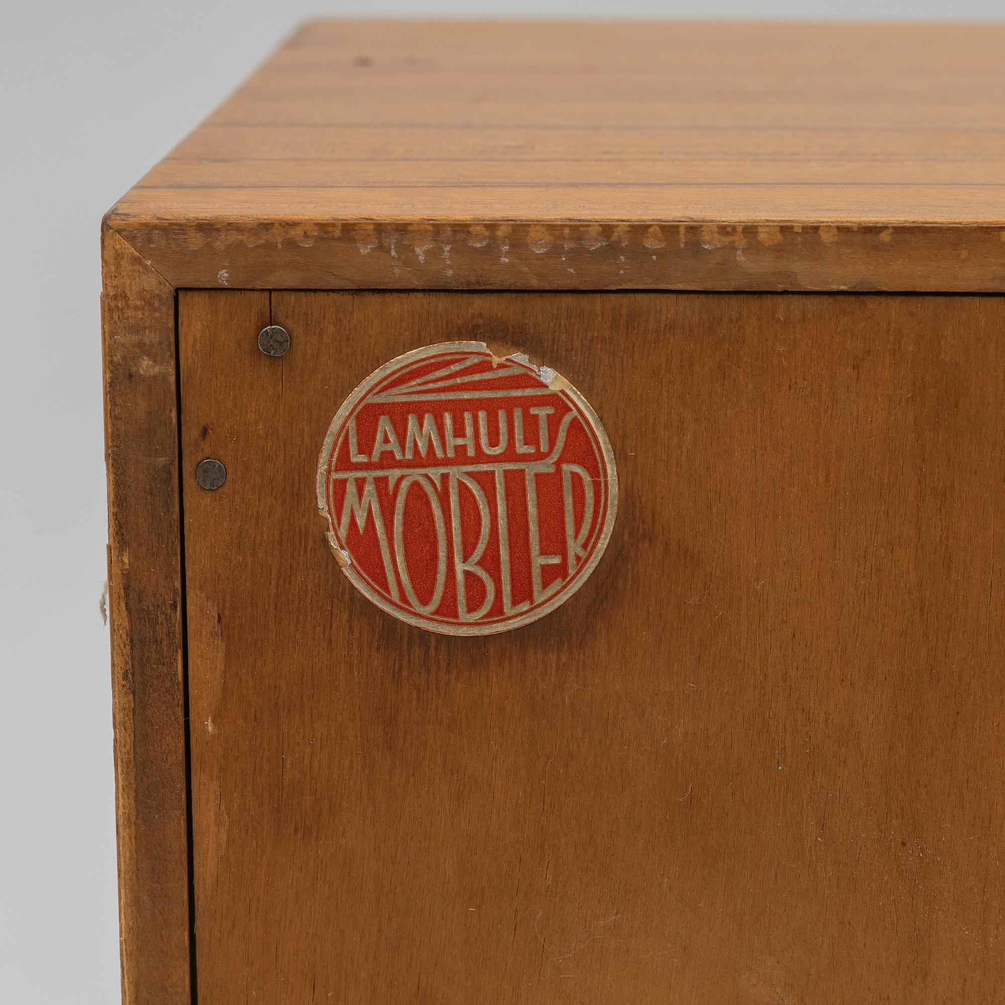 Bookcase, Swedish Modern, Lamhults Möbler, 1940s.