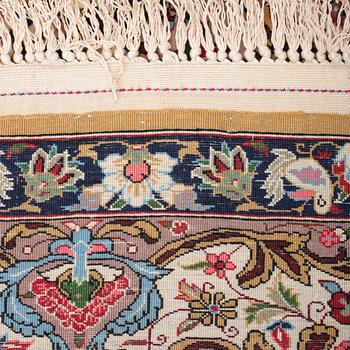 MATTA, persisk, silkevarp, ca 208 x 133 cm.