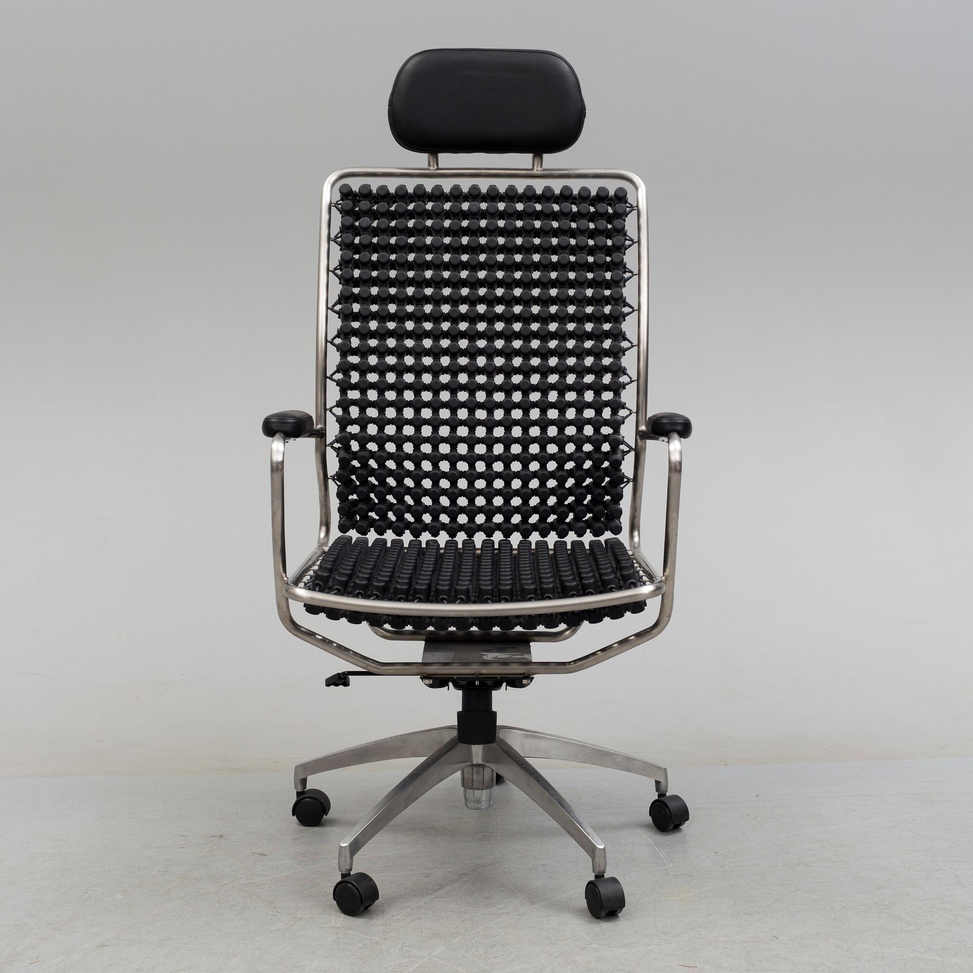 LEONARD THEOSABRATA, 'Director chair' Accupunto.