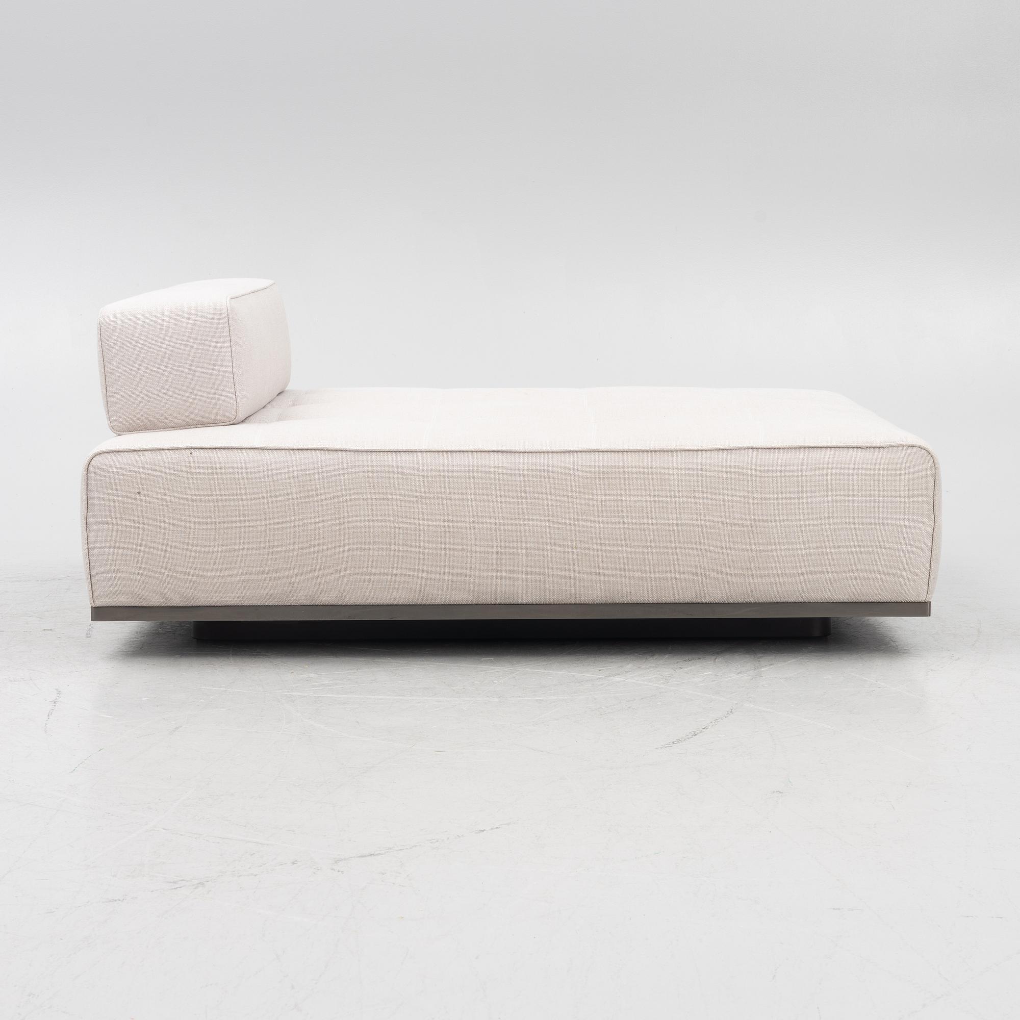 Ottoman, Minotti, Italy.