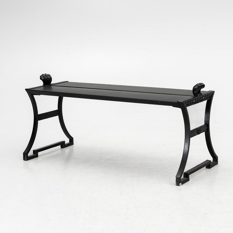Folke Bensow, a 'Sneckan' bench, Byarums Bruk, end of the 20th century.