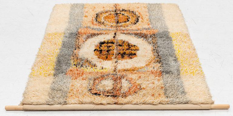 Leena-Kaisa Halme, Rya rug, approx. 155 x 107 cm.