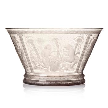 9. Edward Hald, an engraved glass bowl, Orrefors, 1920, model 147, provenance Edward Hald.