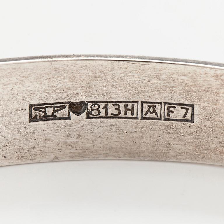 Elis Kauppi, armring, rosenkvarts, silver, Kupittaan Kulta, Åbo 1959.