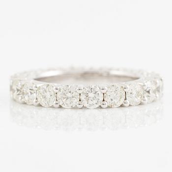 Ring, full eternity, 18K white gold set with brilliant-cut diamonds.