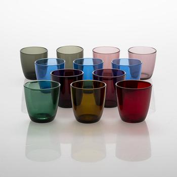 Tapio Wirkkala, a 12-piece set of mid-century '4090' drinking glasses for Iittala, 1956-61.