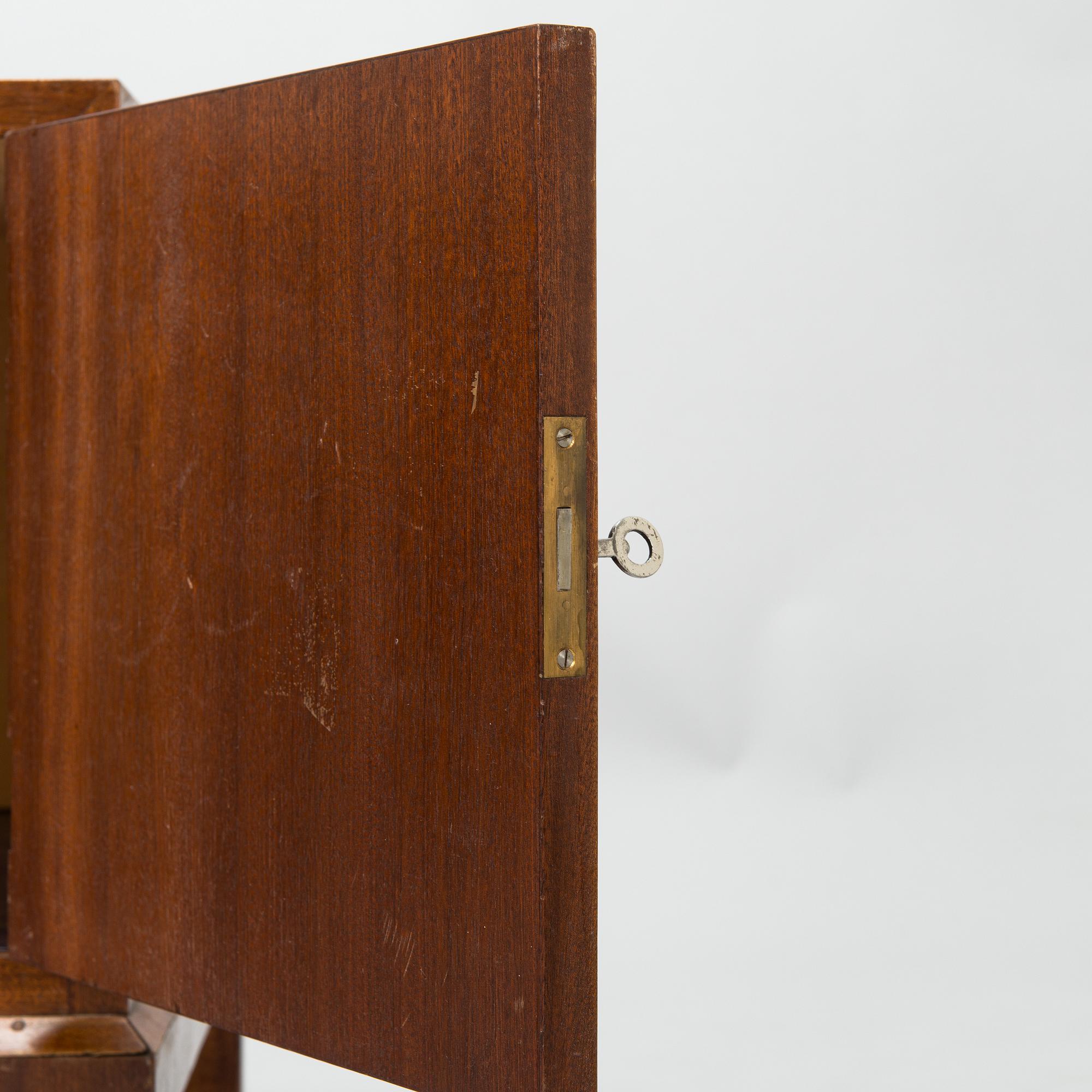 Spegelbyrå, Oy Mobilia Ab, Finland 1920-tal.