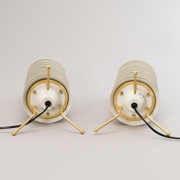 ILMARI TAPIOVAARA, A late 20th century 'Maija 15' a pair of table lights for Santa & Cole.