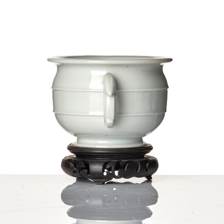 A blanc-de-chine censer, Qing dynasty, Kangxi (1662-1722).