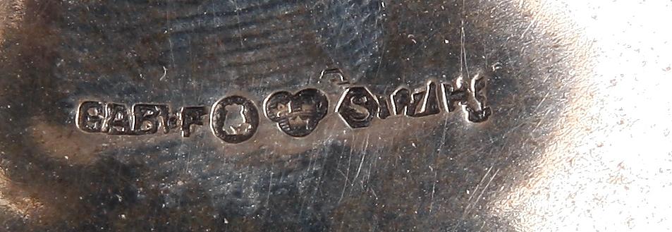 POKAL, BÄGARE samt SKÅL PÅ FOT, silver, 1900-tal. Total vikt ca 550 gram.