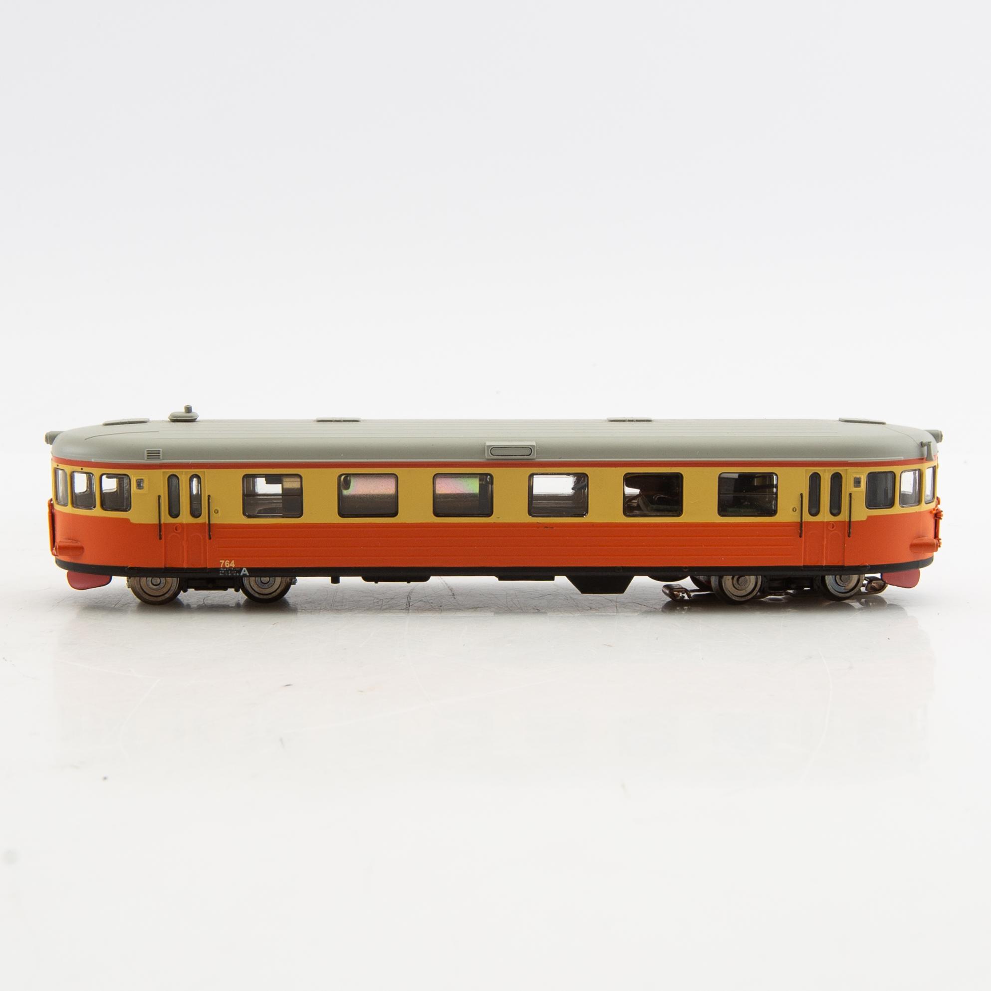Rälsbuss Y6-Y7 - Yb06-Ub06 i skala 1/87 Jeco.