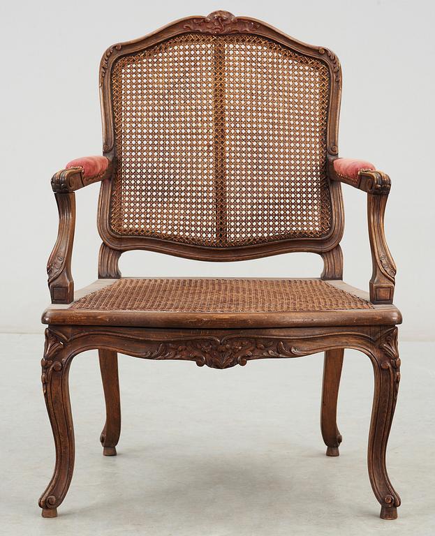 KARMSTOL, Louis XV stil, 1800.