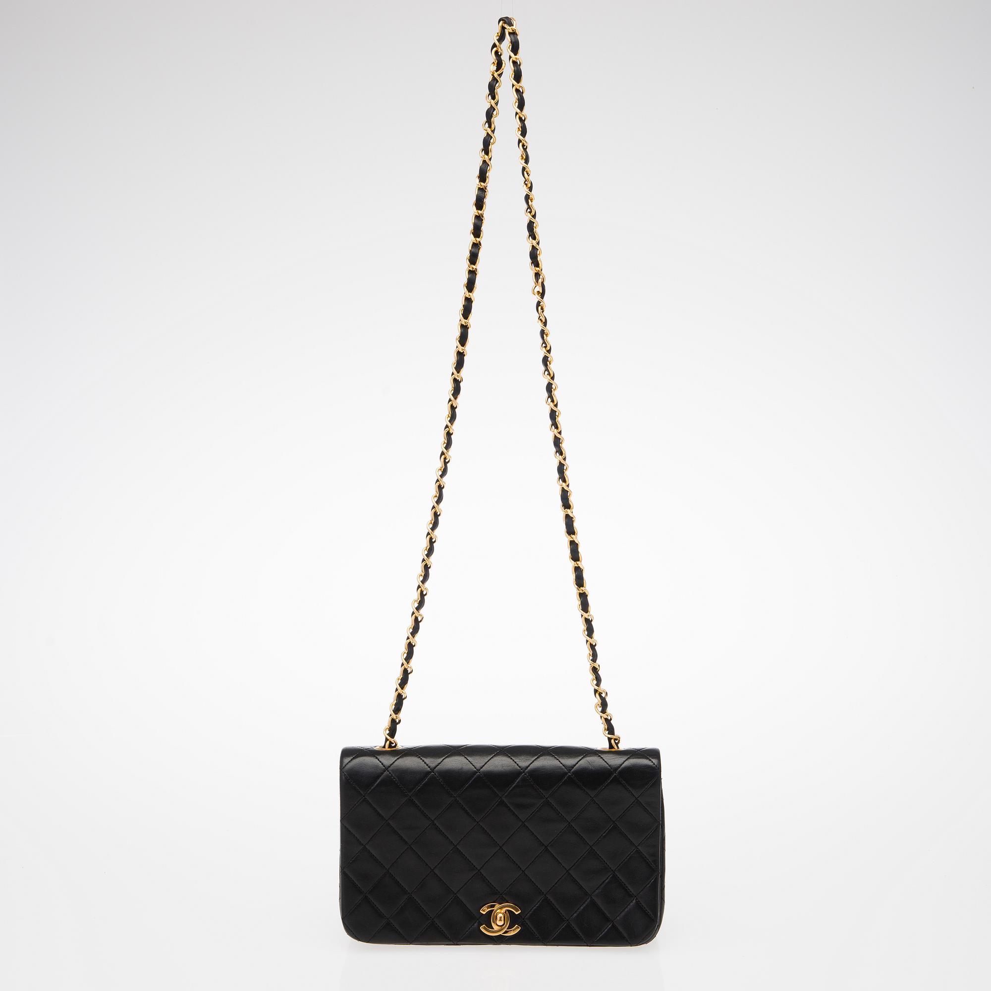 CHANEL, "Single Full Flap Bag", LAUKKU.