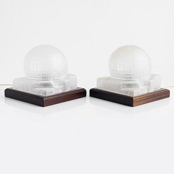 A pair of 'Globen' glass table lamps, Lindshammar, 1989.