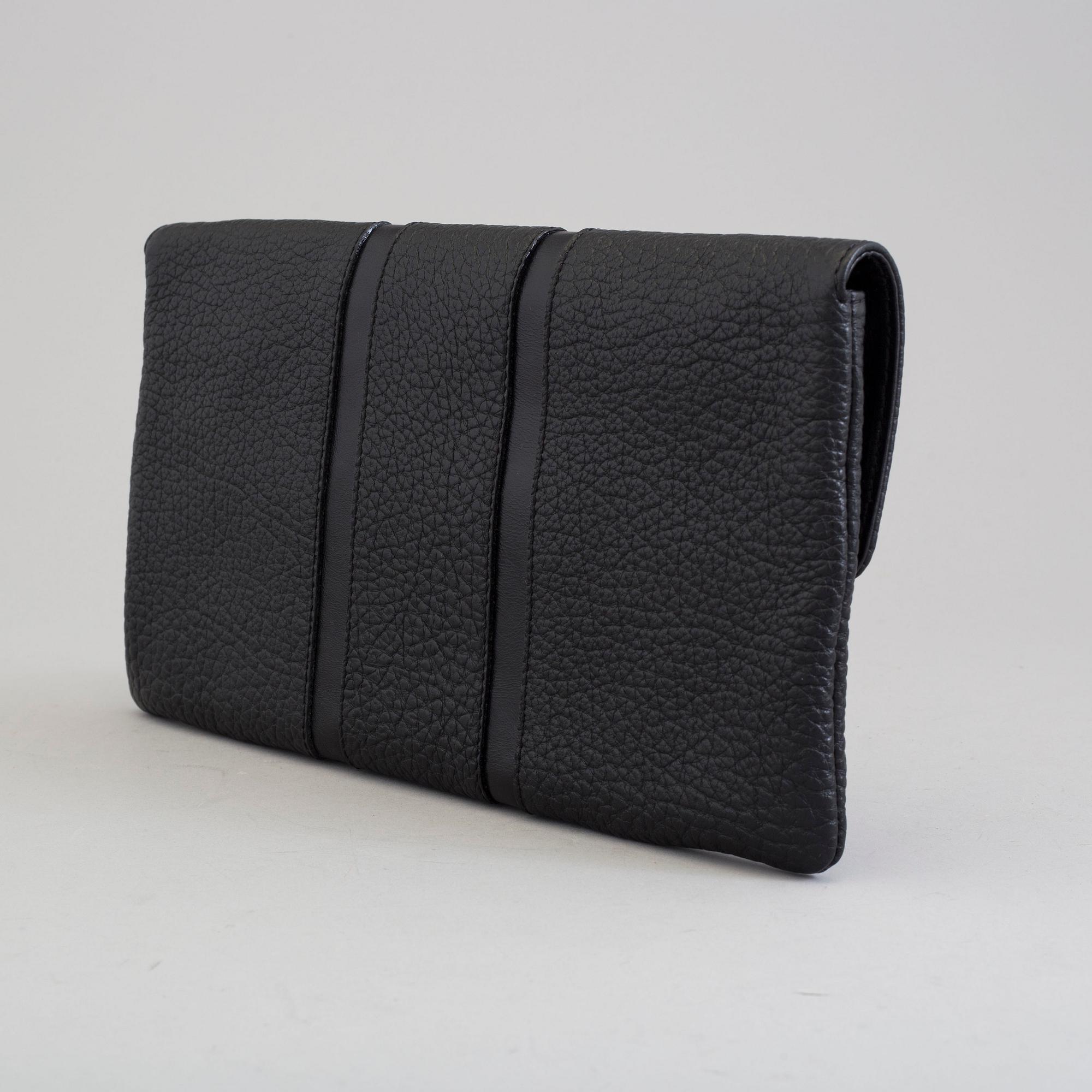 CLUTCH, Marc Jacobs.