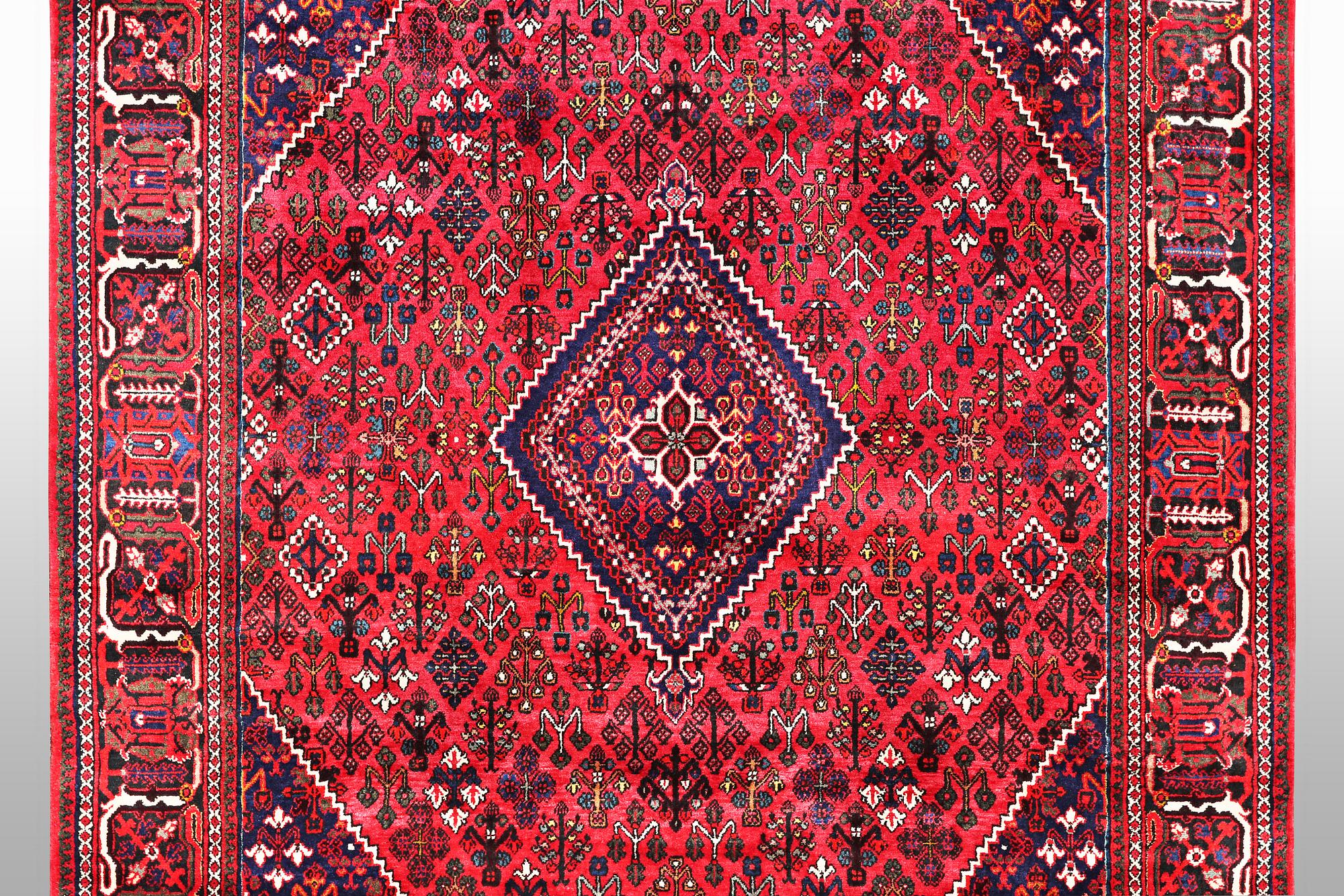 Carpet, Hosseinabad, ca 348 x 247 cm.