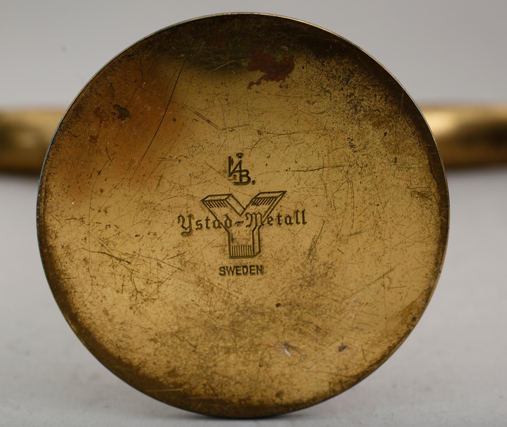 LJUSSTAKAR, 1 par, "Liljan", Ivar Ålenius Björk, Ystad-Metall.