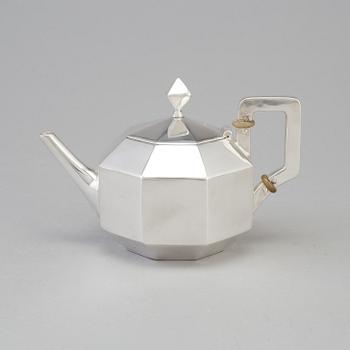 A Swedish octagonal shape small silver teapot, maker's mark K Anderson, Stockholm 1898.